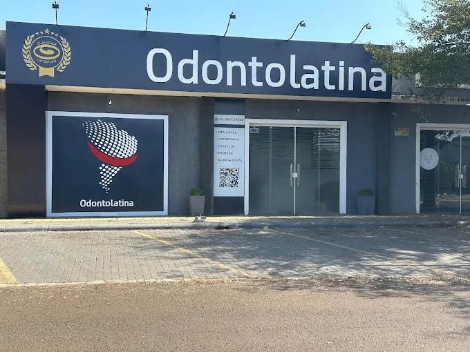 Fachada da Odontolatina Vila C